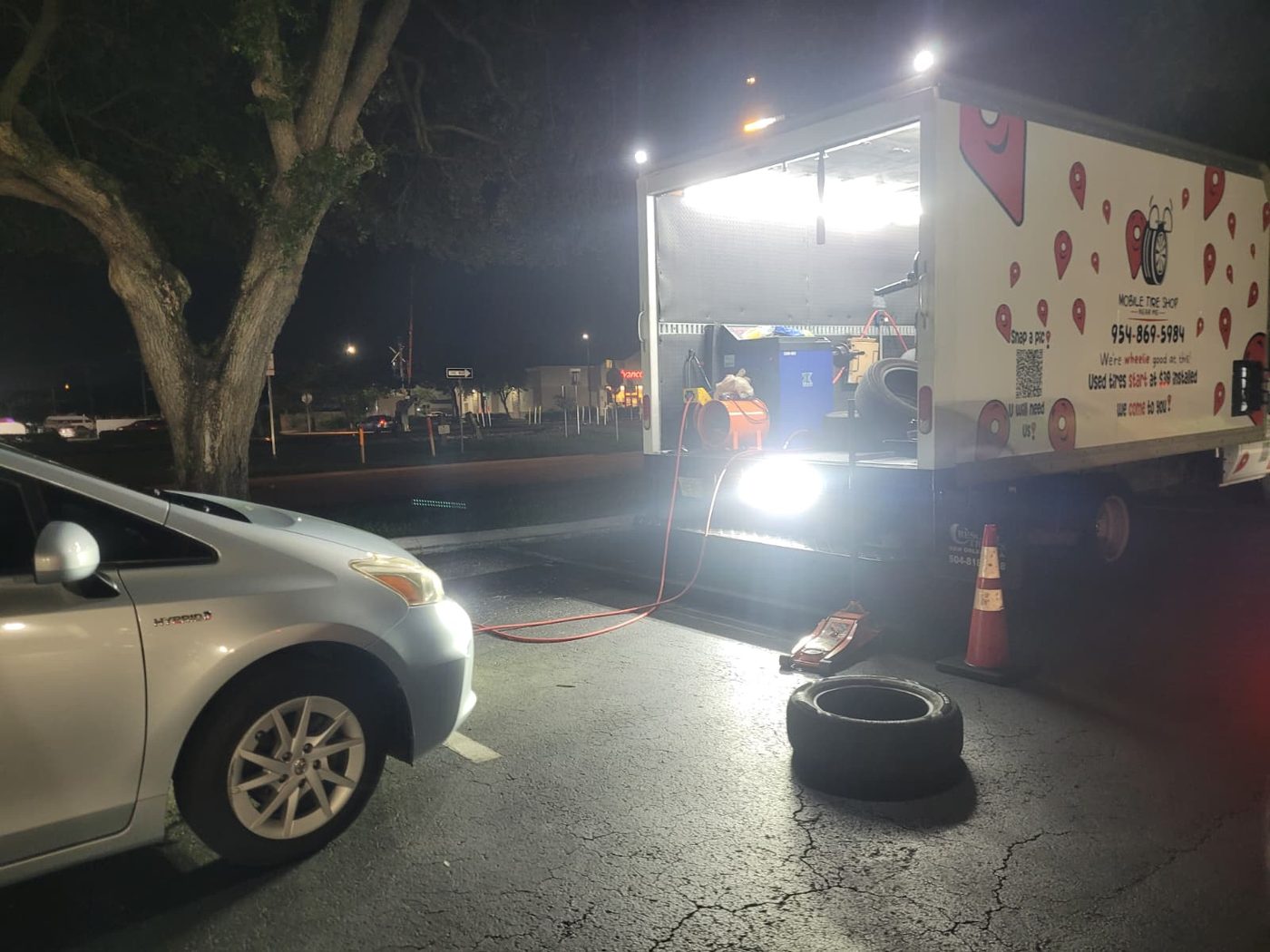 Emergency night tire service in South Florida